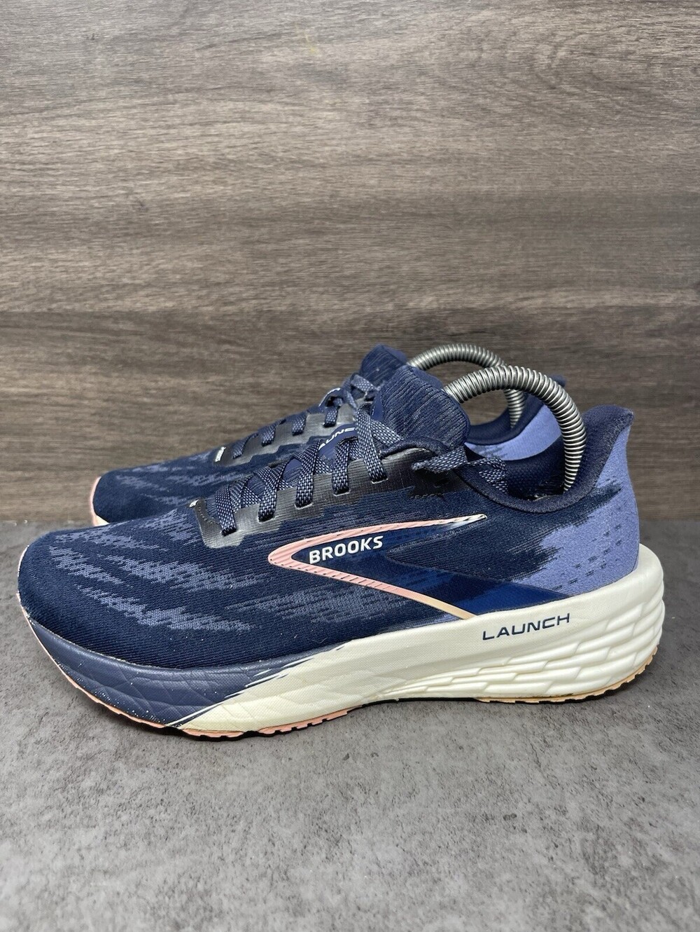 Brooks Launch 11 Womens Size 8 B Navy Blue Peach DNA Flash Running Shoes